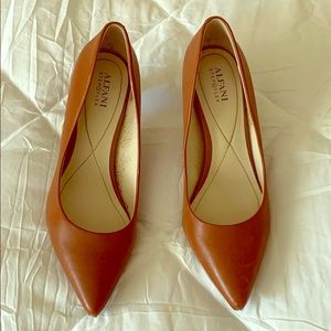 Alfani Step and Flex